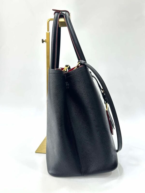 Prada Saffiano Cuir Medium - Image 2