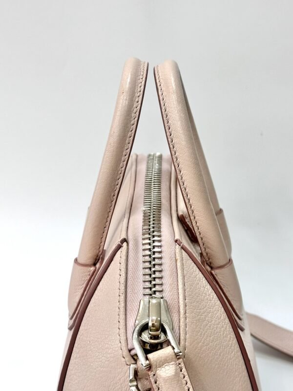 Givenchy Antigona Mini - Image 22