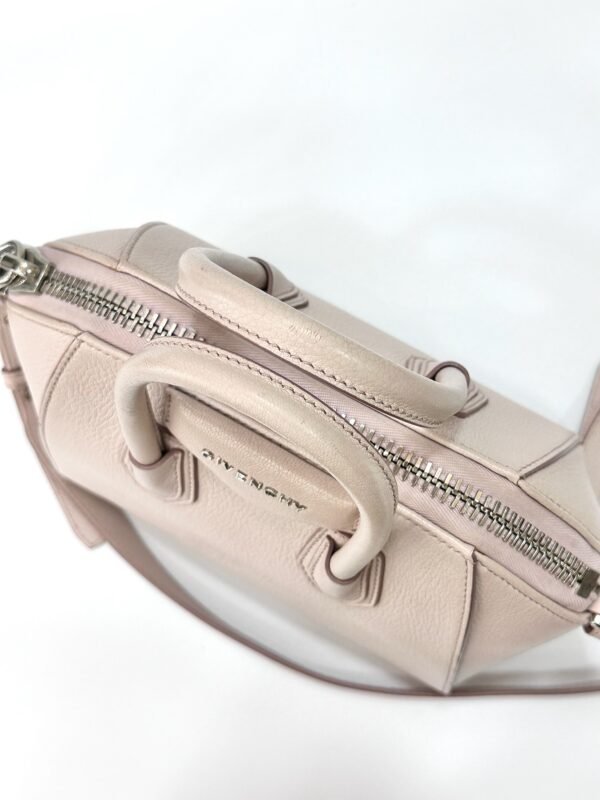 Givenchy Antigona Mini - Image 23