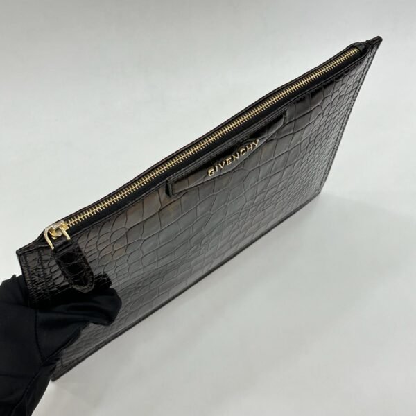 Givenchy	Clutch Croc Embossed Leather - Image 11