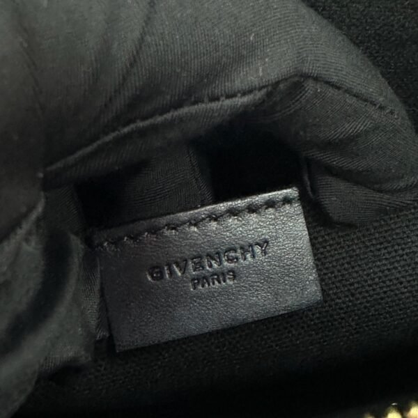 Givenchy	Clutch Croc Embossed Leather - Image 16