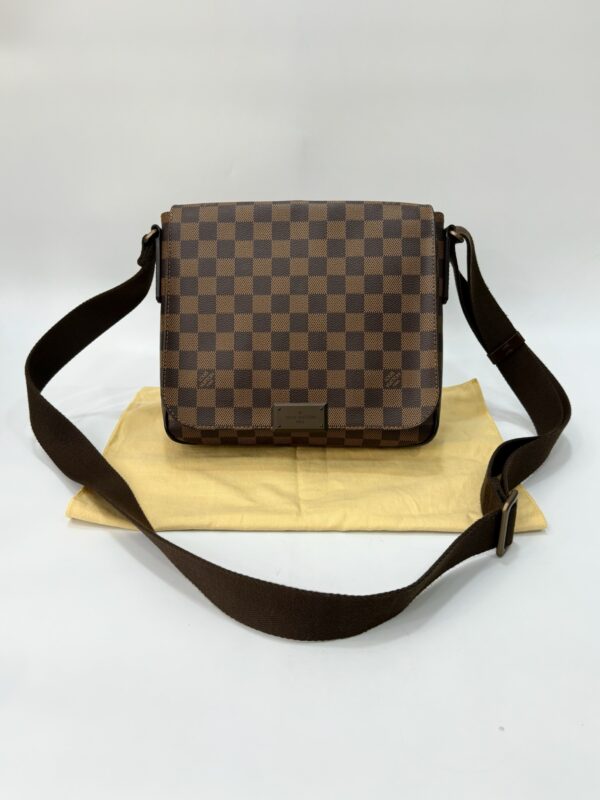 Loius Vuitton District PM Damier Ebene - Image 2