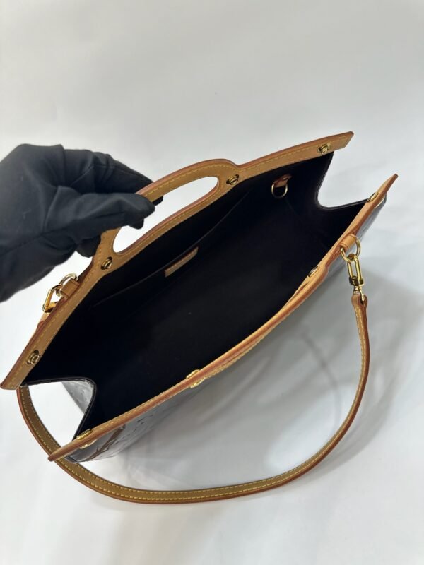 Louis Vuitton Vernis Monogram Roxbury Drive - Image 3