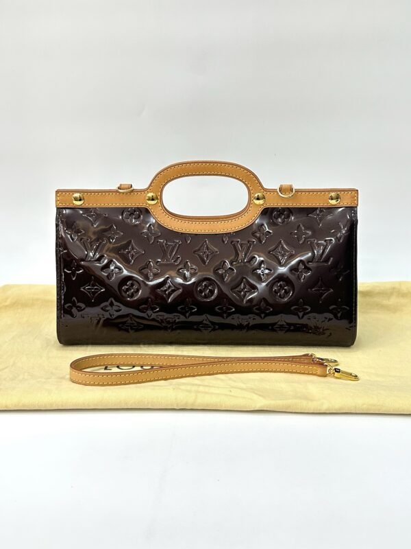 Louis Vuitton Vernis Monogram Roxbury Drive - Image 6