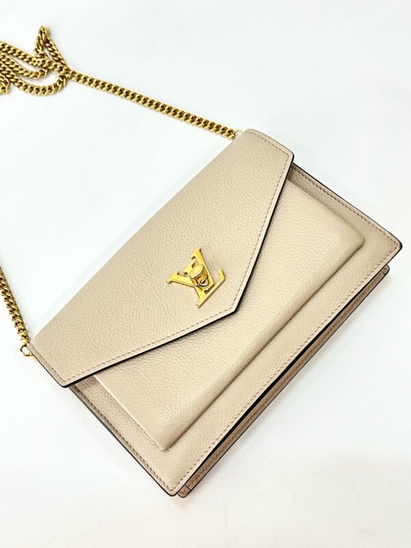 Louis Vuitton Lockme WOC - Image 13