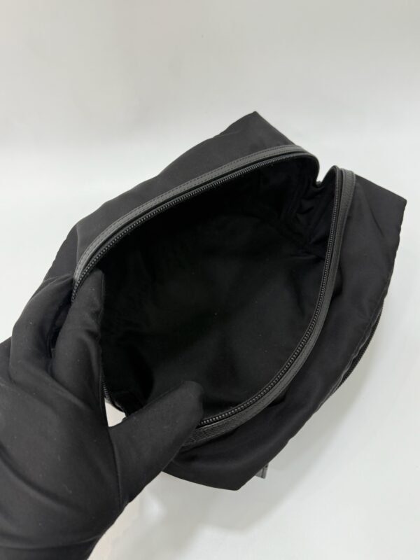 Prada Nylon Travel Pouch Pouch Nero (Black) Silver 258