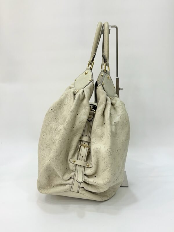 Louis Vuitton Mahina GM Monogram Neo - Image 9