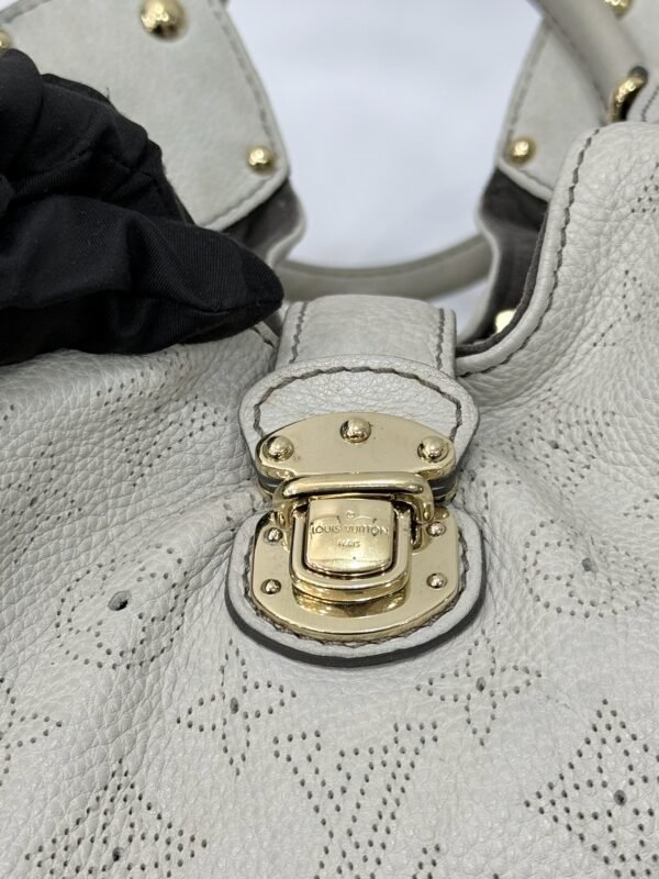Louis Vuitton Mahina GM Monogram Neo - Image 13