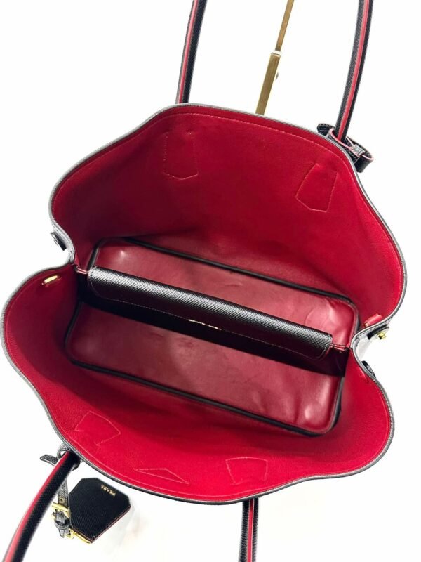 Prada Saffiano Cuir Medium - Image 11