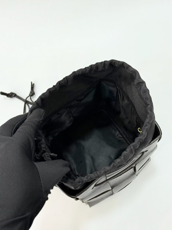 Bottega Veneta Crossbody Bag - Image 10