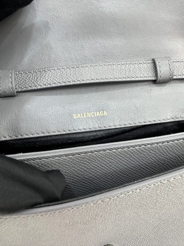 Balenciaga Ville Mini - Image 15