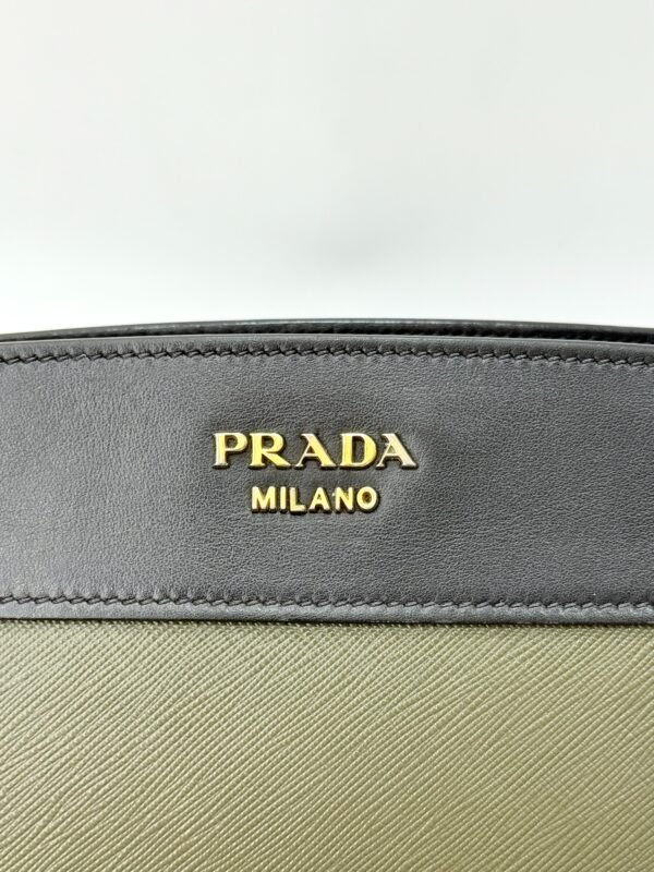 Prada Saffiano Esplanade Bicolor - Image 17