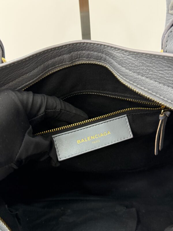 Balenciaga Town Metallic Edge - Image 3