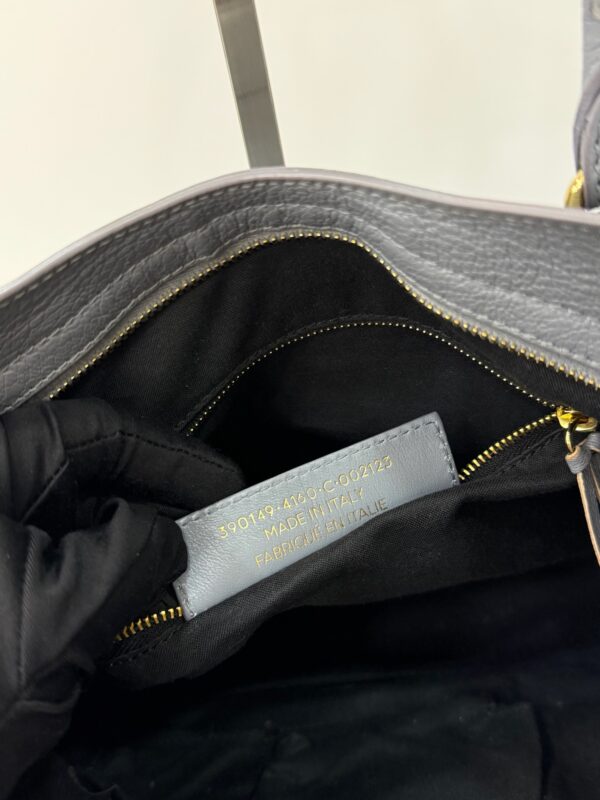 Balenciaga Town Metallic Edge - Image 4