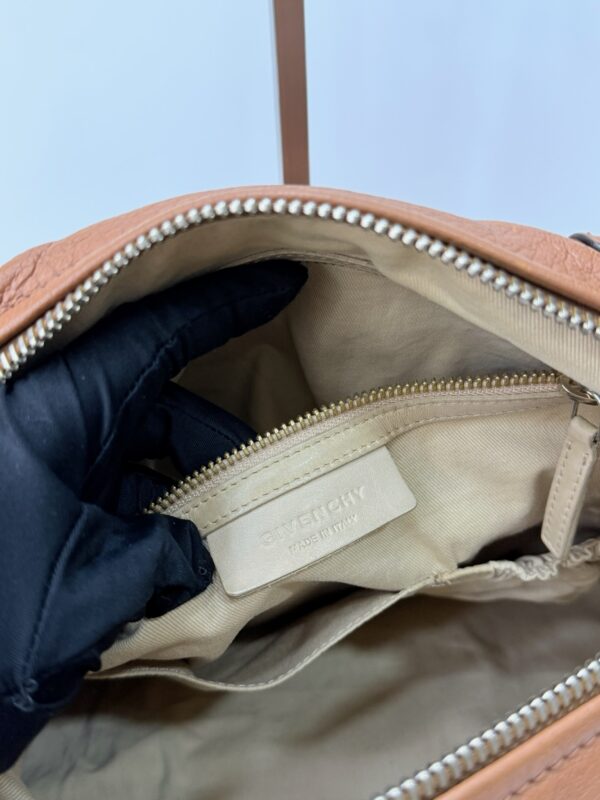 Givenchy	Pandora Medium - Image 12