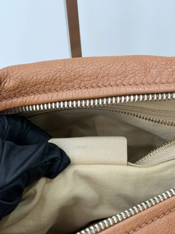 Givenchy	Pandora Medium - Image 11